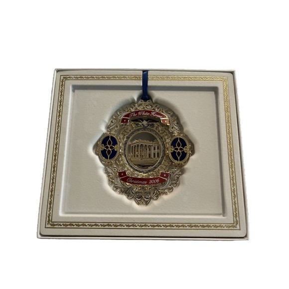 Official 2006 United States Congressional Holiday Ornament White House Historic - Picture 1 of 6